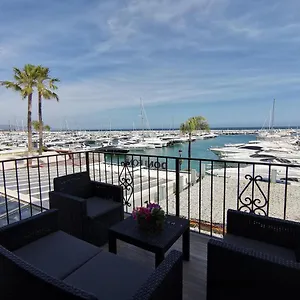 Luxury Front Line In Puerto Banus Apartment Marbella